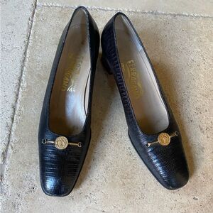 Vintage Salvatore Ferragamo Black Lizard pumps with coin detail 7
